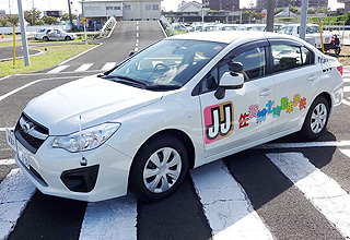 佐賀城北自動車学校　教習車